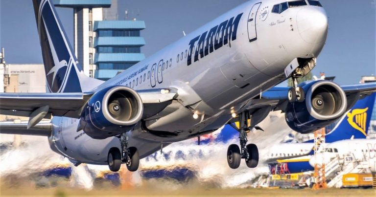 Aeronavă TAROM, aterizare de urgență la București, după ce a fost lovită de fulger. Ce s-a întâmplat cu pasagerii