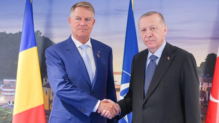 Recep Erdogan îi transmite lui Mark Rutte ca Turcia va susţine un nou şef al NATO în funcţie de nevoile sale